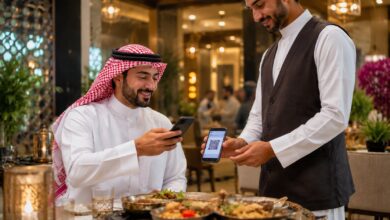 إدارة المدفوعات في المطاعم عبر QR Code من موبايل لموبايل في السعودية